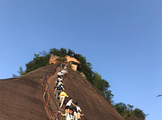 廣東韶關(guān)丹霞山圖片 丹霞山景區(qū)圖片欣賞