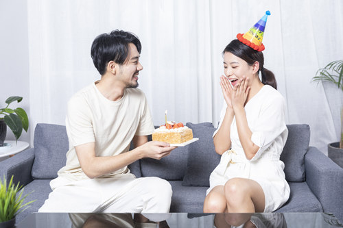 老婆過生日如何給她驚喜 用這六招保準(zhǔn)見效