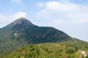 深圳梅沙尖有多高，要爬幾個(gè)小時(shí)